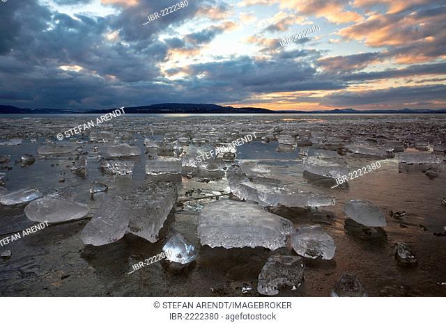 Ice on Lake Constance at sunset on a winter's evening, Sandseele of the Island of Reichenau, Baden-Wuerttemberg, Germany, Europe, PublicGround