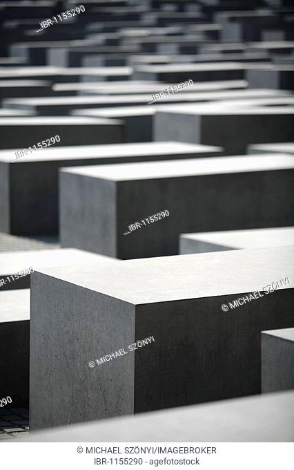 Geometric patterns of the Memorial to the Murdered Jews of Europe, Holocaust Memorial, Berlin, Germany, Europe