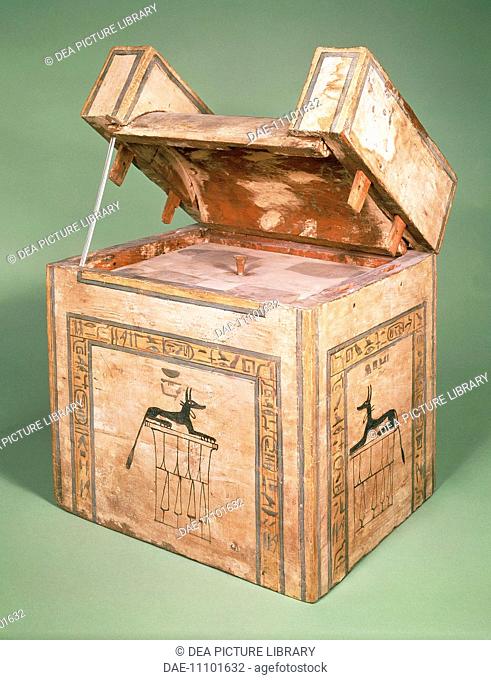 Egyptian civilization, Middle Kingdom, Dynasty XIII. Canopic box of Sebekemsaf.  Leida, Rijksmuseum Van Oudheden (National Museum Of Antiquites