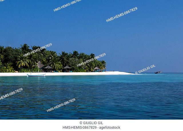 Maldives, North Male Atoll, Vabbinfaru Island, Banyan Tree Vabbinfaru hotel resort