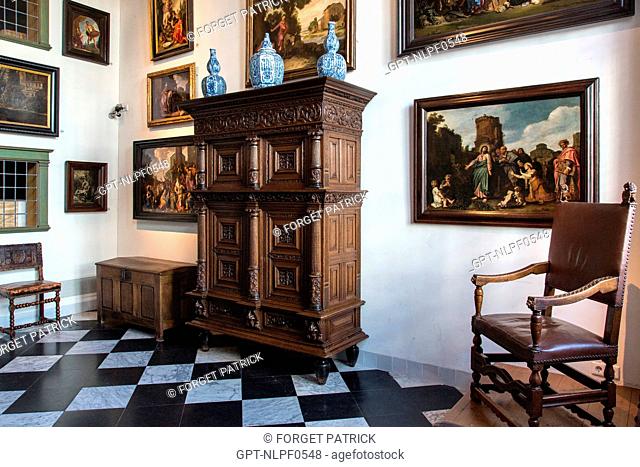 THE SALON FOR RECEIVER HIS BUYERS, THE REMBRANDT HOUSE MUSEUM, JODENBREESTRAAT, AMSTERDAM, HOLLAND