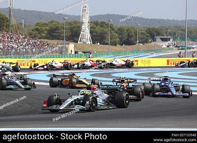 #44 Lewis Hamilton (GBR, Mercedes-AMG Petronas F1 Team), #11 Sergio Perez (MEX, Oracle Red Bull Racing), #14 Fernando Alonso (ESP, BWT Alpine F1 Team)