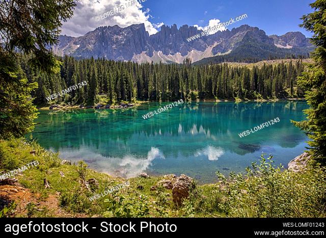 Italy, South Tyrol, Scenic view of Lake Carezza in summer