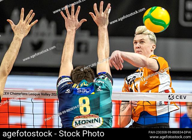 08 March 2023, Berlin: Volleyball, men: Champions League, Berlin Volleys - VC Perugia, knockout round, quarterfinals, first leg, Max-Schmeling-Halle