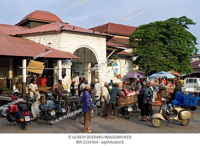 Darajani market, Stone Town, Zanzibar, Tanzania, Africa