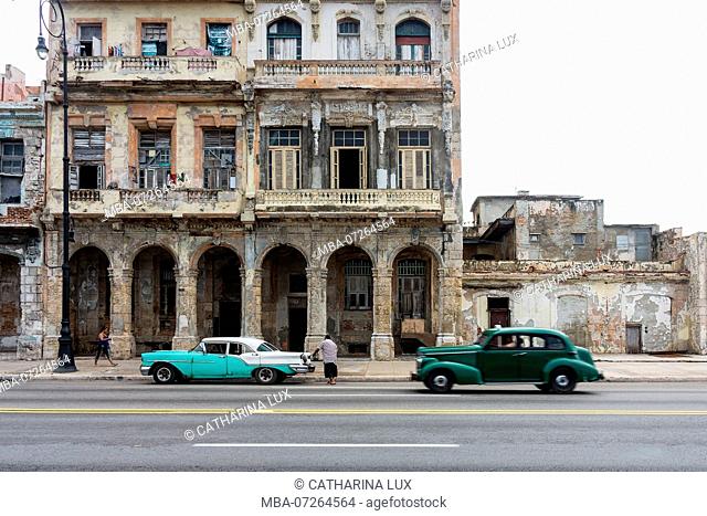Cuba, Havana, Malecon, facade, dilapidated, classic car