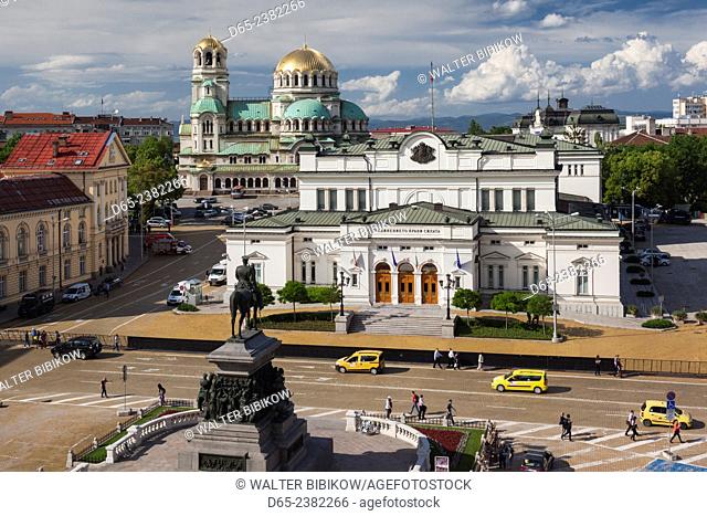 Bulgaria, Sofia, Ploshtad Narodno Sabranie Square, Statue of Russian Tsar Alexander II, National Assembly building, and Alexander Nevski Cathedral