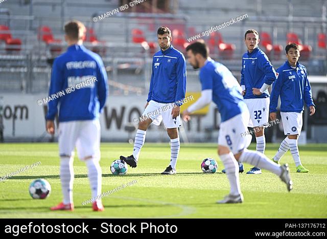 Lukas Froede (KSC) and Robin Bormuth (KSC) warming up before the game. GES / Soccer / 2. Bundesliga: Karlsruher SC - FC St