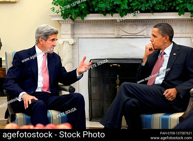 U.S. President Barack Obama meets in the Oval Office with U.S. Senator John Kerry (D-MA), who recently returned from Afghanistan, Wednesday, Oct