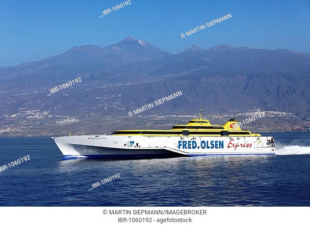 Benchijigua Express Ferry of the Fred Olsen Company, Gomera-Tenerife, in front of Tenerife, Canary Islands, Spain, Europe