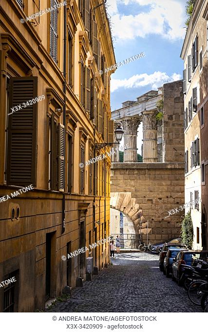 Street view, roman forum, Rome, Italy