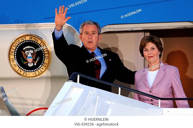 President George W. Bush and his wife Laura arrive at Rostock-Laage airport to visit chancellor Angela Merkel at Stralsund - Rostock - Laage