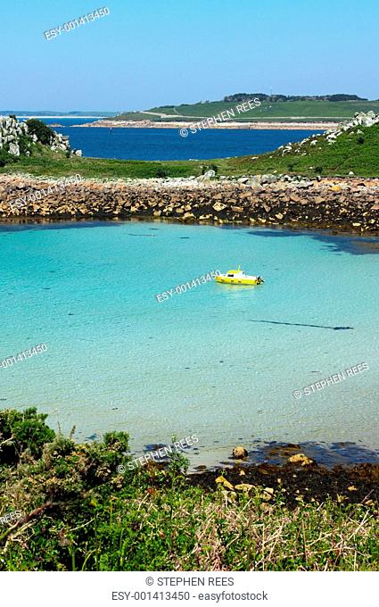 The bay between St. Agnes and Gugh, Isles of Scilly