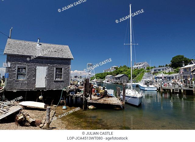 USA, Massachusetts, Martha's Vineyard. Menemsha Harbour fishing village