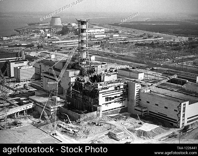 August, 1986. Kiev Region, Ukrainian SSR, USSR. A view of the construction of a protective Shelter over the reactor No.4 at the Lenin Chernobyl Nuclear Power...
