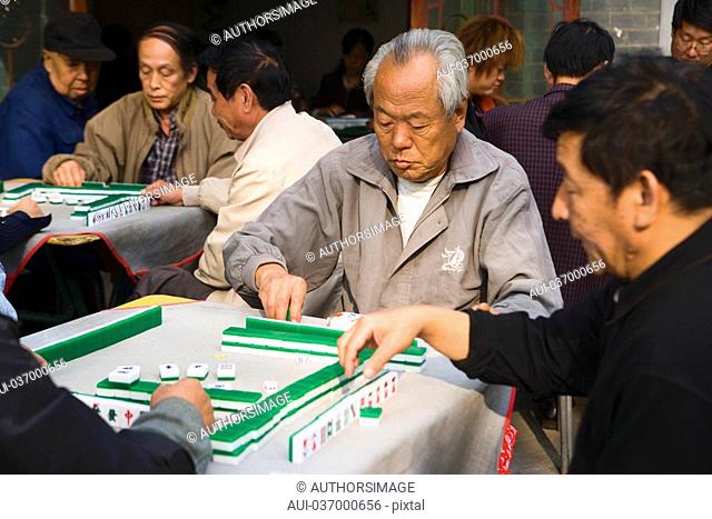 China - Beijing PÚkin - Hutongs District - Mah-jongg players