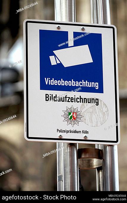 Germany, North Rhine-Westphalia, Cologne, cathedral square, sign, video observation, image recording