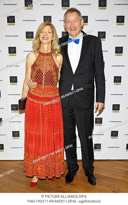 11 February 2019, Hamburg: Lutz Marmor, NDR Director-General, and his girlfriend Christina-Maria Peukert come to the Champagne Prize for Joie de Vivre for the...