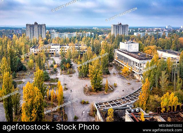Ukraine, ¶ÿKyiv¶ÿOblast, Pripyat, Aerial view of empty square of abandoned city