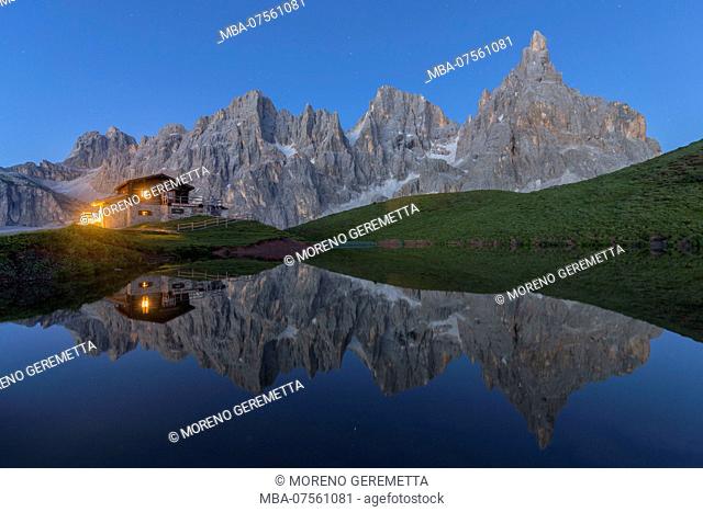 Northern italy, Trentino, natural park paneveggio pale di san martino, alpine hut, lake, reflection, cimon de la pala
