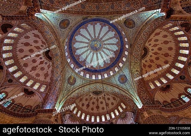 Istanbu - Blue Mosque, Sultan Ahmed Mosque. Blaue Moschee. Sultan-Ahmed-Moschee