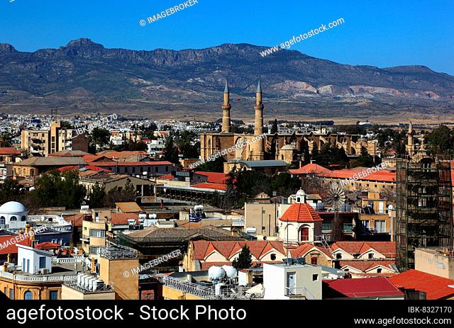 Lefkosa, Lefkosia, divided capital of North Cyprus, view of the old town and the Selimiye Mosque, former St. Sophia's Cathedral, North Cyprus