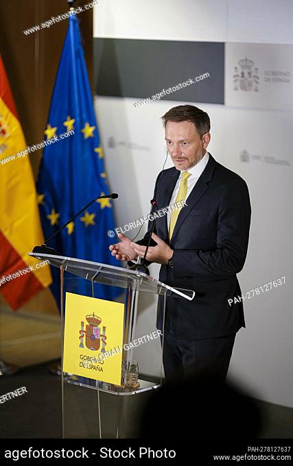 Christian Lindner (FDP), Federal Minister of Finance, taken during a press conference with Nadia Maria Calvin Santamariao