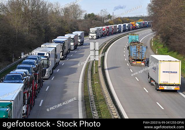 16 March 2020, Brandenburg, Frankfurt (Oder): Trucks are piling up on Autobahn 12 in front of the German-Polish border crossing