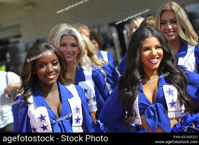 October 22nd, 2023, Circuit of The Americas, Austin, Formula 1 Lenovo United States Grand Prix 2023, in the picture Dallas Cowboys Cheerleaders on the starting...