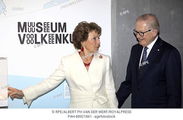Princess Margriet of the Netherlands and Prof.mr.Pieter van Vollenhoven at the Museum Volkenkunde in Leiden, on March 10, 2017