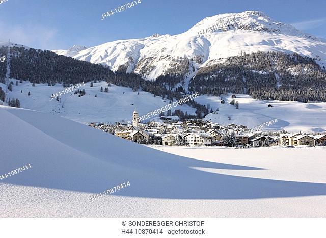 Celerina, canton Graubünden, Grisons, village, place, view, winter, snow, Bündnerland, Engadin, Oberengadin, Switzerland, scenery
