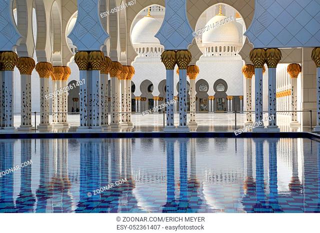 Abu Dhabi, Sheikh Zayed Grand Mosque, Außenansicht Detail