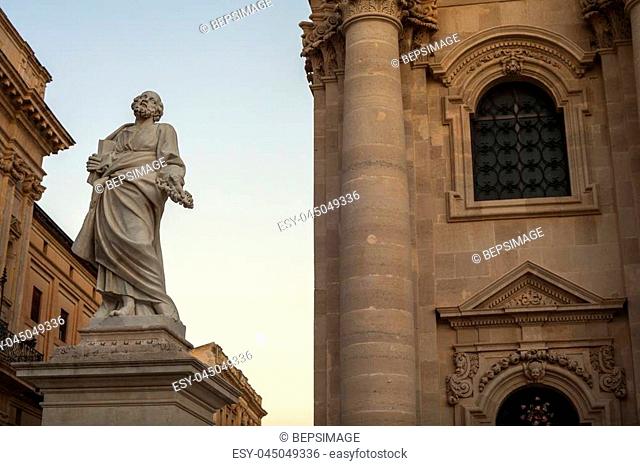 SIRACUSA, ITALY - DECEMBER, 31: Statue of St Peter next to the cathedral in Syracuse called Duomo di Santa on December 31, 2017
