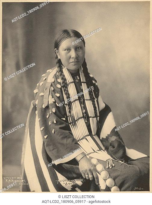 Yellow Magpie, Arapahoe; Adolph F. Muhr (American, died 1913), Frank A. Rinehart (American, 1861 - 1928); 1899; Platinum print; 23.6 x 18