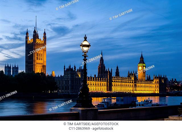 big ben; westminster; houses of parliamen;t night; london; england ;uk;