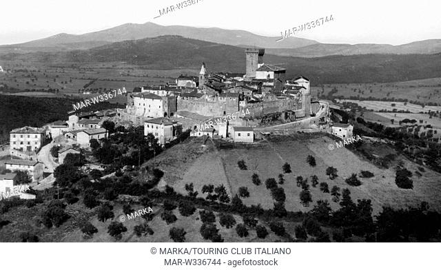 italia, toscana, veduta aerea di capalbio, 1920-30