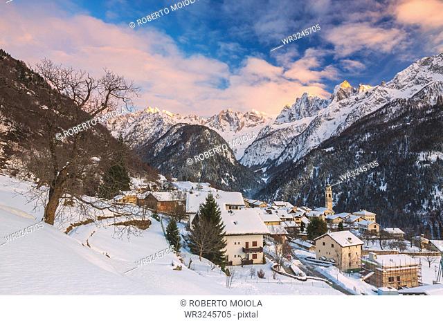 Alpine village of Soglio covered with snow, Bregaglia Valley, Maloja Region, Canton of Graubunden, Switzerland, Europe