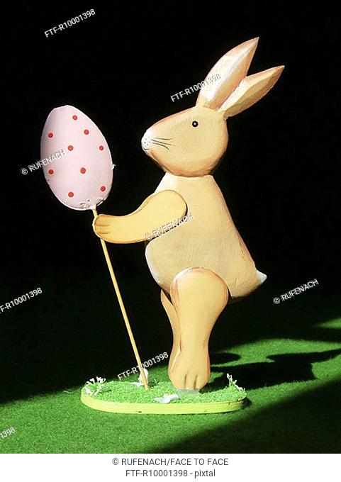 Easter bunny with eggs