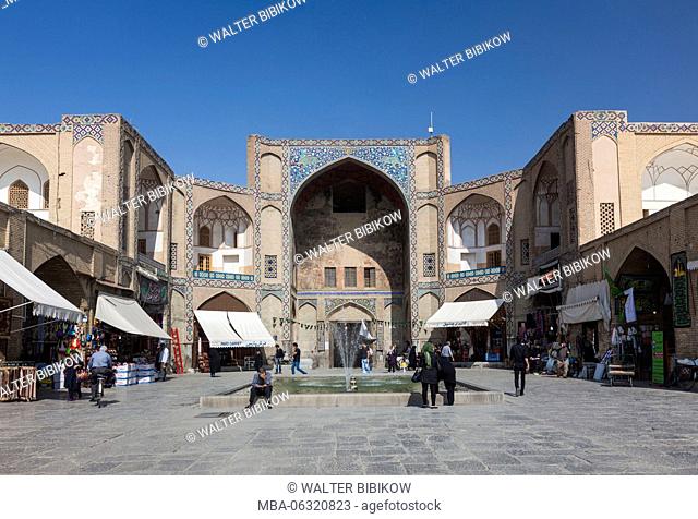 Iran, Central Iran, Esfahan, Naqsh-e Jahan Imam Square, Qeysarieh Portal