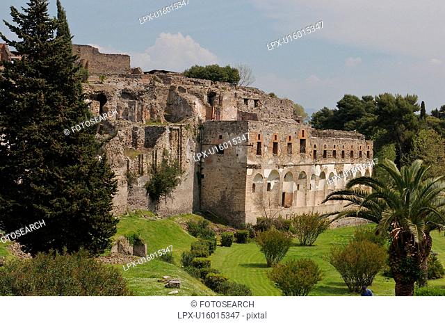 External walls of Pompei, view of city