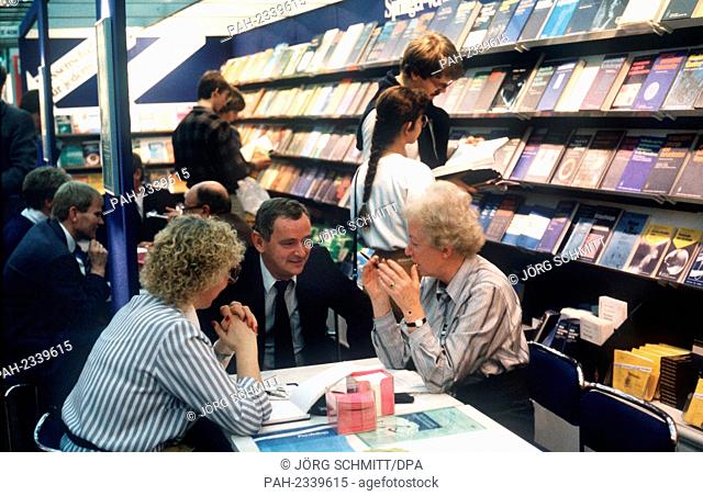 View of a stand of a publishing house at the 37th Frankfurt Book Fair on the 9th of October in 1985. - Frankfurt:Main/Germany