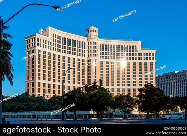LAs VEGAS, NEVADA/USA - AUGUST 1 : View of the Bellagio Hotel and Casino at sunrise in Las Vegas on August 1, 2011