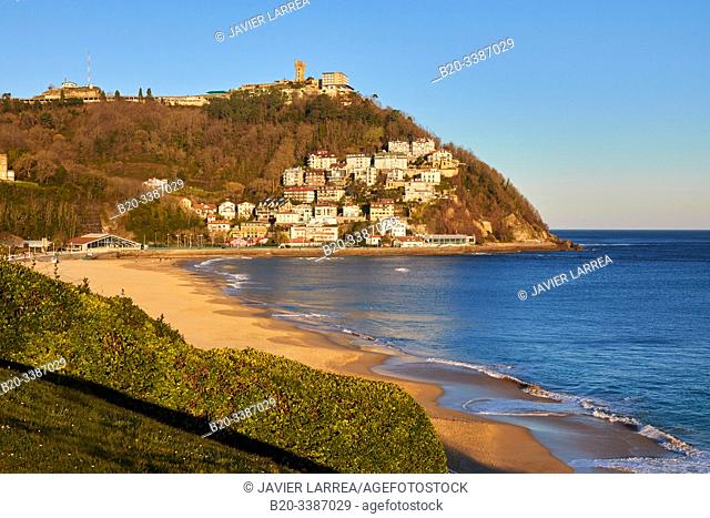 Monte Igueldo and La Concha Bay, from the Miramar Palace gardens, Donostia, San Sebastian, Gipuzkoa, Basque Country, Spain, Europe
