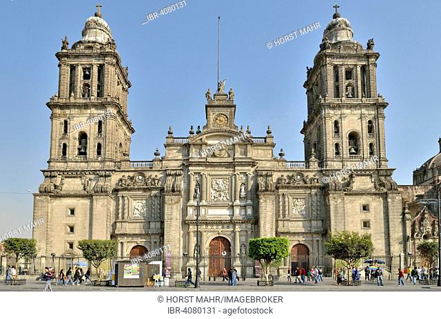 Metropolitan Cathedral, Catedral Metropolitana, main church at the Zocalo, Mexico City, Federal District, Mexico