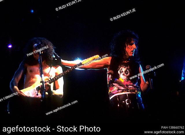 Alice Cooper live at Wembley Arena. London, 09/30/1991 | usage worldwide. - London/London/Grossbritannien