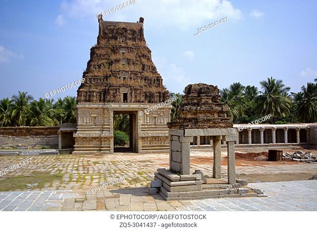 Pattabhirama temple, Gate or Gopuram, Hampi, Karnataka, India