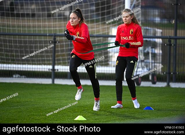 Belgium's Tessa Wullaert and Belgium's Jarne Teulings pictured in action during a training session of the Belgium's national women's soccer team the Red Flames