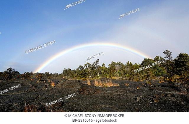 Rainbow, lava flow of 1973, Mauna Ulu, Hawaii Volcanoes National Park, Big Island, USA