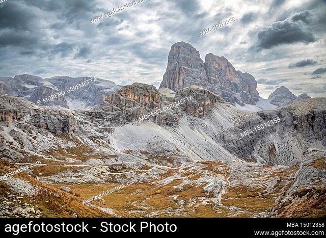 Italy, Dolomites, the Zwölferkofel / Croda dei Toni, a peak of the Sexten Dolomites on the border between the provinces of Bolzano / South Tyrol and Belluno /...