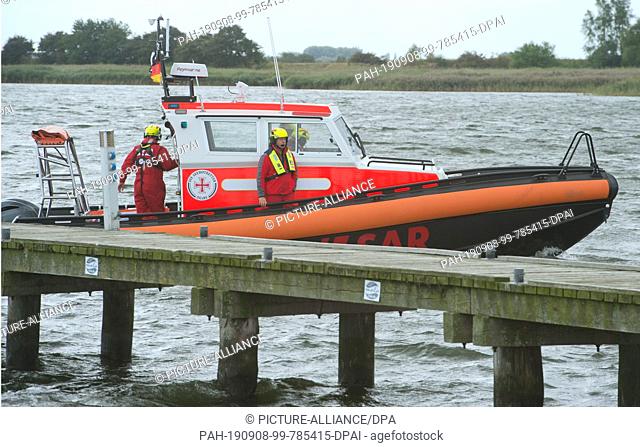 05 September 2019, Mecklenburg-Western Pomerania, Breege: Rescuers of the German Shipwreck Rescue Association (DGzRS) are sailing with a new special ship during...